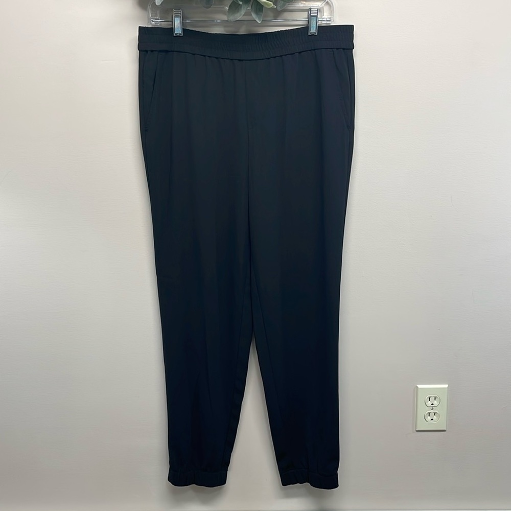 Banana Republic Pull On Drapey Pant Jogger Black 10